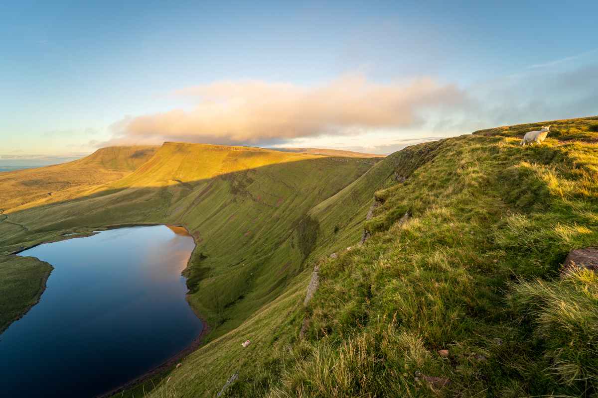 Llyn y Fan Fach How to Get Why You to Visit [2023]