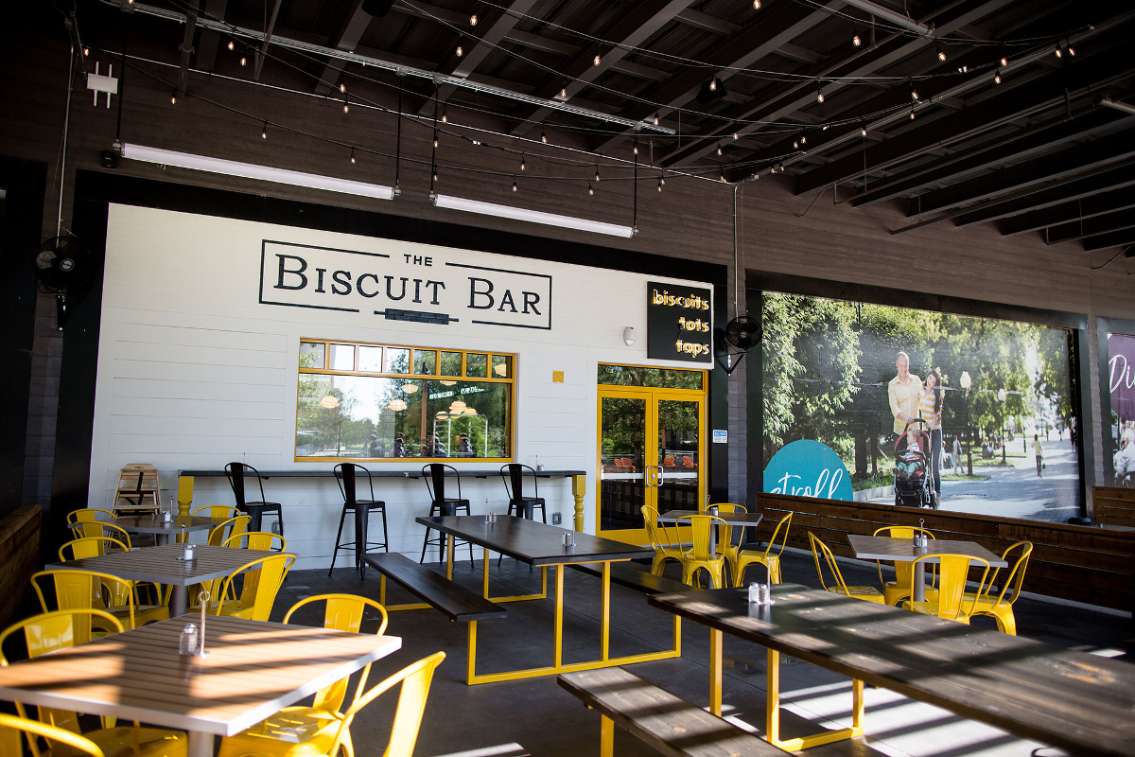 exterior-terrace-at-the-biscuit-bar-in-the-daytime